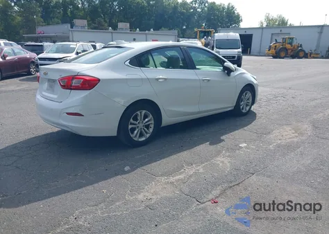 2019 Chevrolet Cruze Lt from USA, damaged, VIN 1G1BE5SM8K7135088